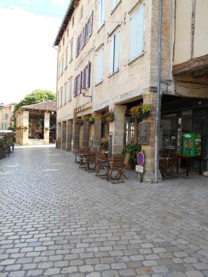 7 Rue Droite Villa Saint-Antonin-Noble-Val Exterior photo
